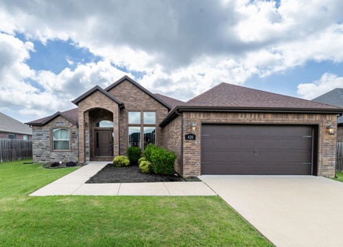 420 Lone Jack Drive, Fayetteville AR