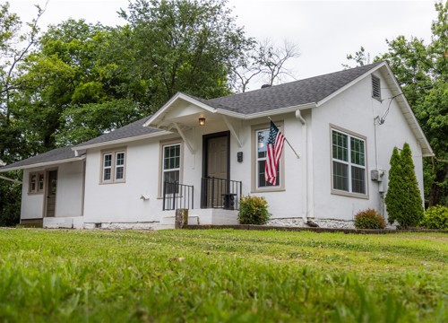 810 W Elgin Street, Siloam Springs AR