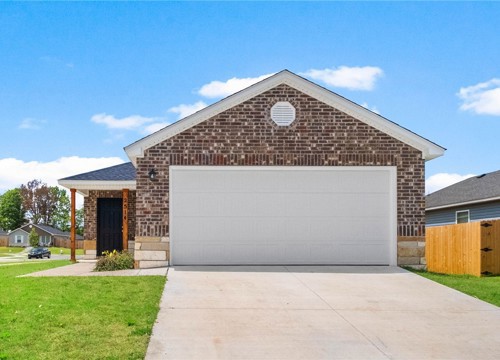 2514 E Meramec Street, Fayetteville AR