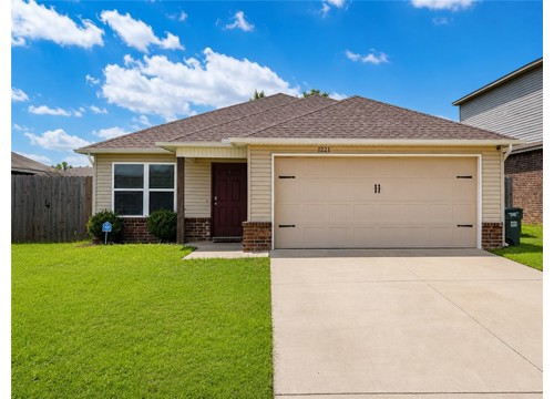 1221 S Ivory Bill Lane, Fayetteville AR