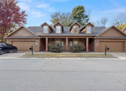 519-521 S Pierremont Drive, Fayetteville AR