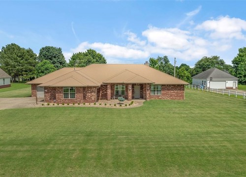 206 Fredonia Street, Elm Springs AR