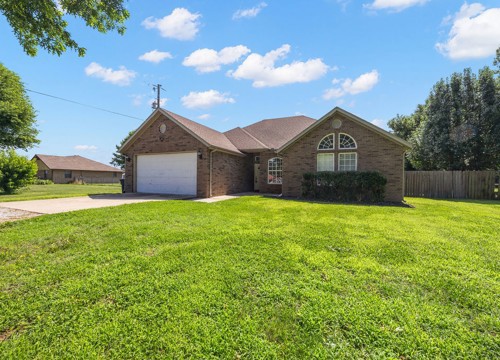 725 S Primrose Road, Lowell AR