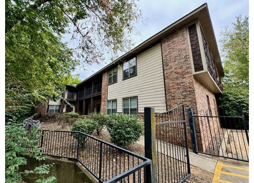 1355 N Oakland Avenue 8, Fayetteville AR