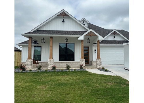 1800 Gaines Street, Pea Ridge AR