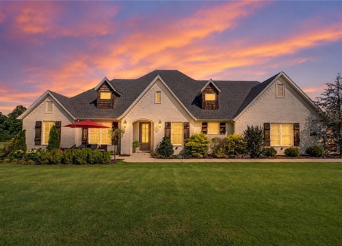 1374 S Spring Loop, Fayetteville AR