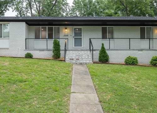 2248 N Hummingbird Lane, Fayetteville AR