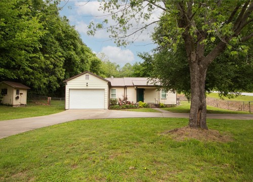 8504 Goose Creek Road, Fayetteville AR