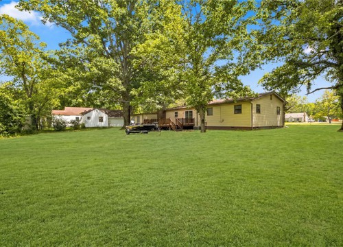 5976 E Huntsville Road, Fayetteville AR