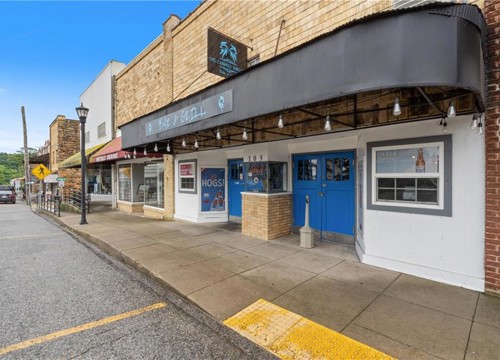 105 W Main Street, Huntsville AR