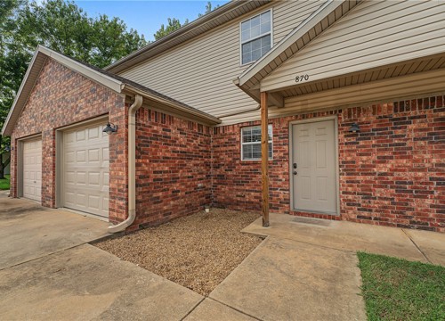 870 W Melmar Drive, Fayetteville AR