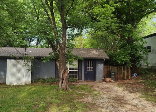 1121 S West Avenue, Fayetteville AR