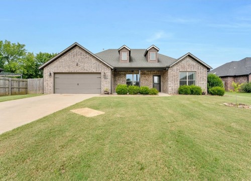 2289 Stonemill Drive, Fayetteville AR