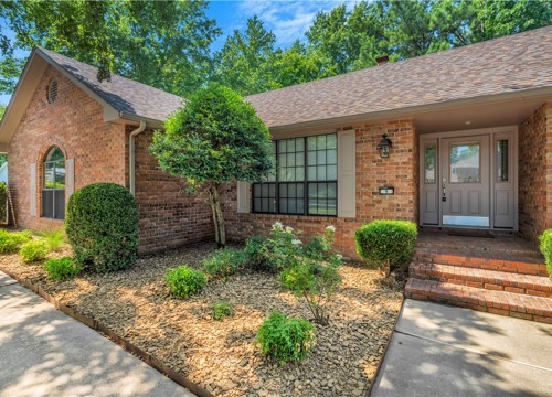 9 W 26th Circle, Fayetteville AR