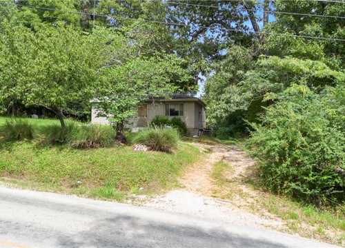 2206 N Double Springs Road, Fayetteville AR