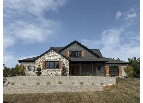 586 Winding Spring Drive, Fayetteville AR