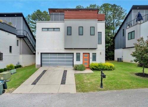 1572 N Desoto Place, Fayetteville AR