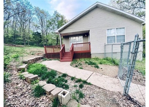 1600 E 5th Street, Fayetteville AR