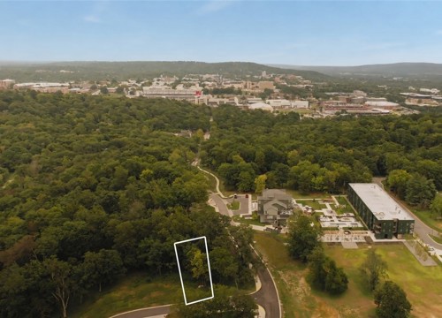 2288 W Runners Ridge 1, Fayetteville AR