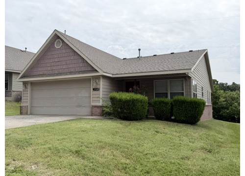 2904 W Old Farmington Road, Fayetteville AR