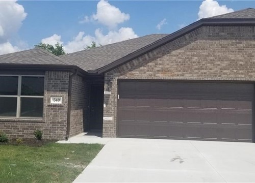 540 Vee Street, Centerton AR
