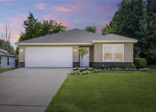 819 Tunbridge Drive, Bentonville AR