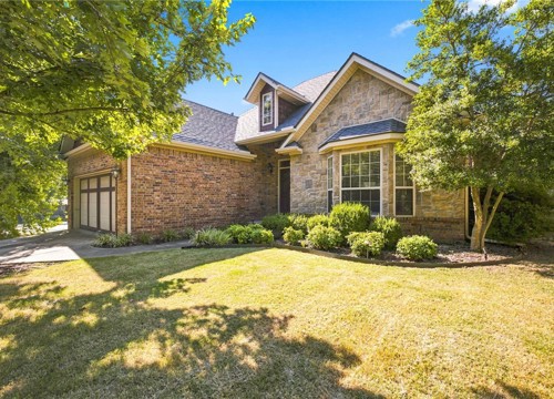 833 E Birwin Street, Fayetteville AR