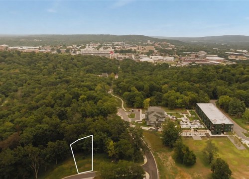 2292 W Runners Ridge, Fayetteville AR