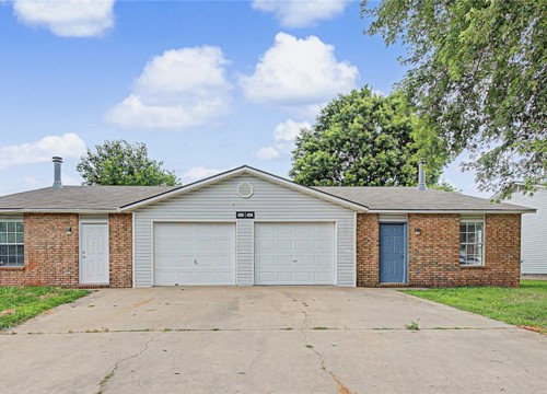 4394 & 4396 W Thrasher Drive, Fayetteville AR