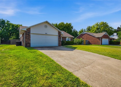 1919 Radcliffe Avenue, Fayetteville AR