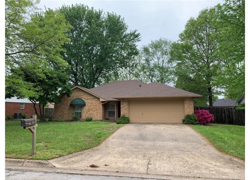 1302 N Flamingo Road, Rogers AR