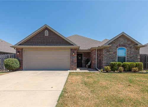 4488 W Wales Drive, Fayetteville AR