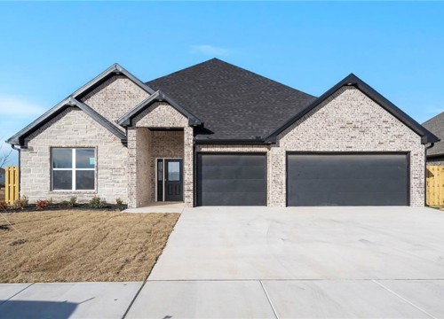 1910 Peacock Road, Centerton AR