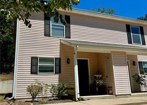 1364 E Sequoyah Court, Fayetteville AR