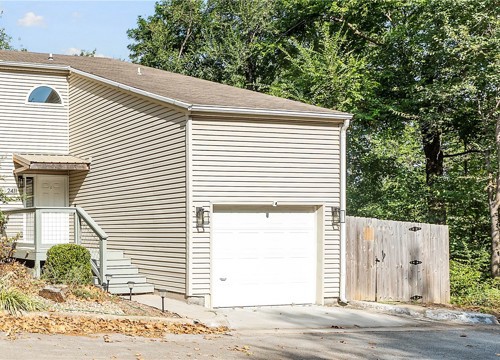 2411 N Bronze Tree Drive, Fayetteville AR