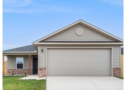 2527 E Meramec Street, Fayetteville AR