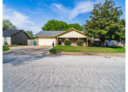 1020 N 29th Street, Rogers AR