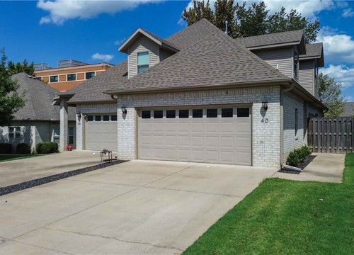 40 E Cydnee Street, Fayetteville AR