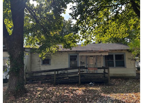 1325 S West Avenue, Fayetteville AR
