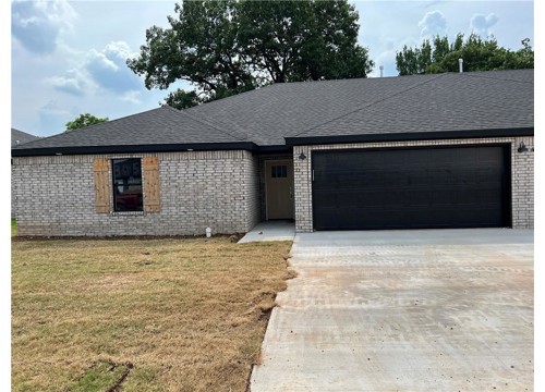 305 Tricha Circle B, Gravette AR