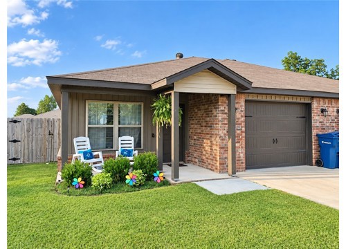 1703 E Central Street, Siloam Springs AR