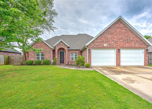 1953 S Doral Drive, Fayetteville AR