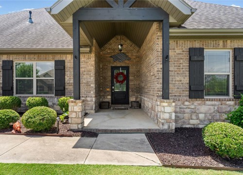5819 W Cane Hill Drive, Fayetteville AR