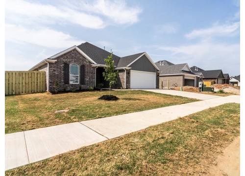 420 Coconut Lane, Centerton AR