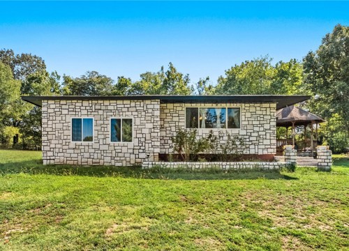 16478 Hale Mountain Road, Morrow AR