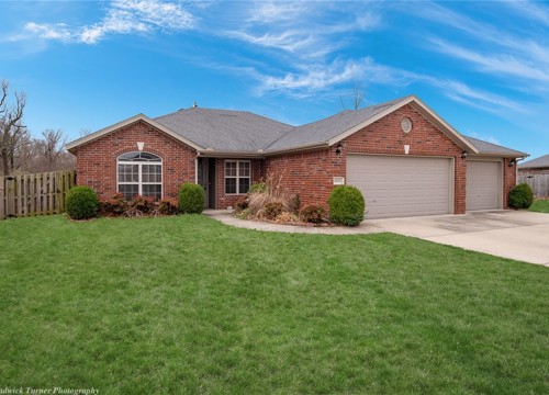 4241 W Puppy Creek Drive, Fayetteville AR