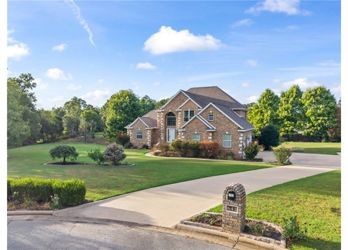 645 N Riding Ridge Lane, Fayetteville AR