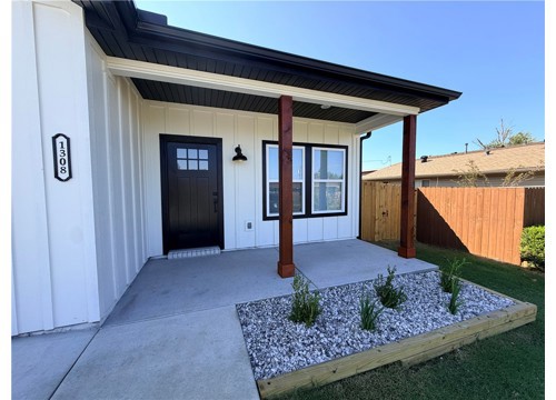1308 W Beech Drive, Rogers AR