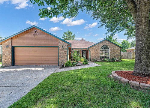 3281 W Gypsum Drive, Fayetteville AR