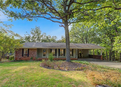 1602 E Hope Street, Fayetteville AR